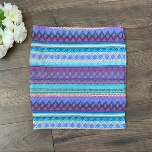 Aeropostale colorful woven geometric mini xs